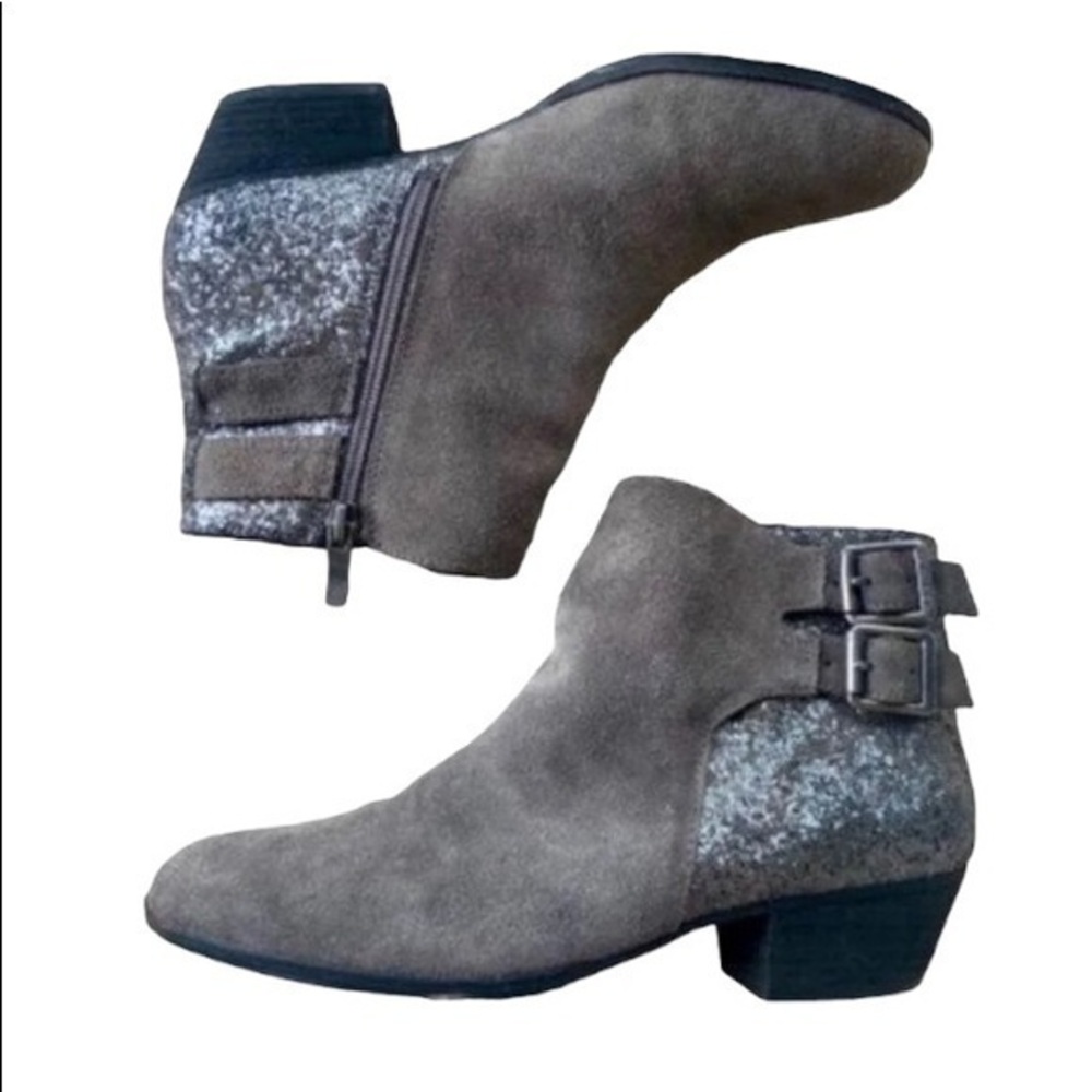 Vince Camuto Booties Glitter